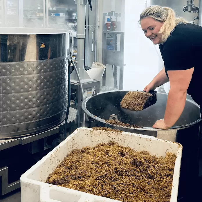 Brewing process at Skärgårdsbryggeriet