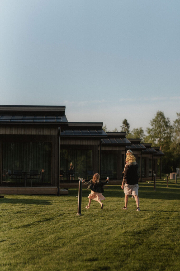 Lakeside Superior exterior